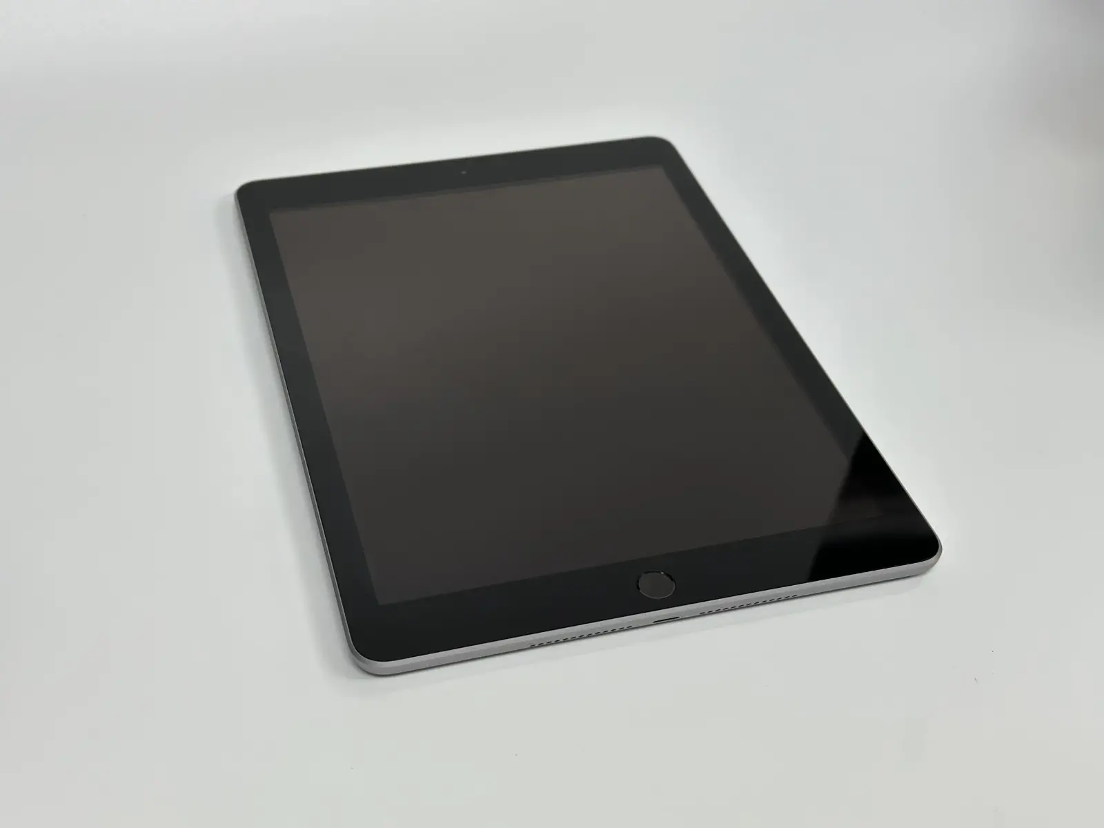 iPad 6.